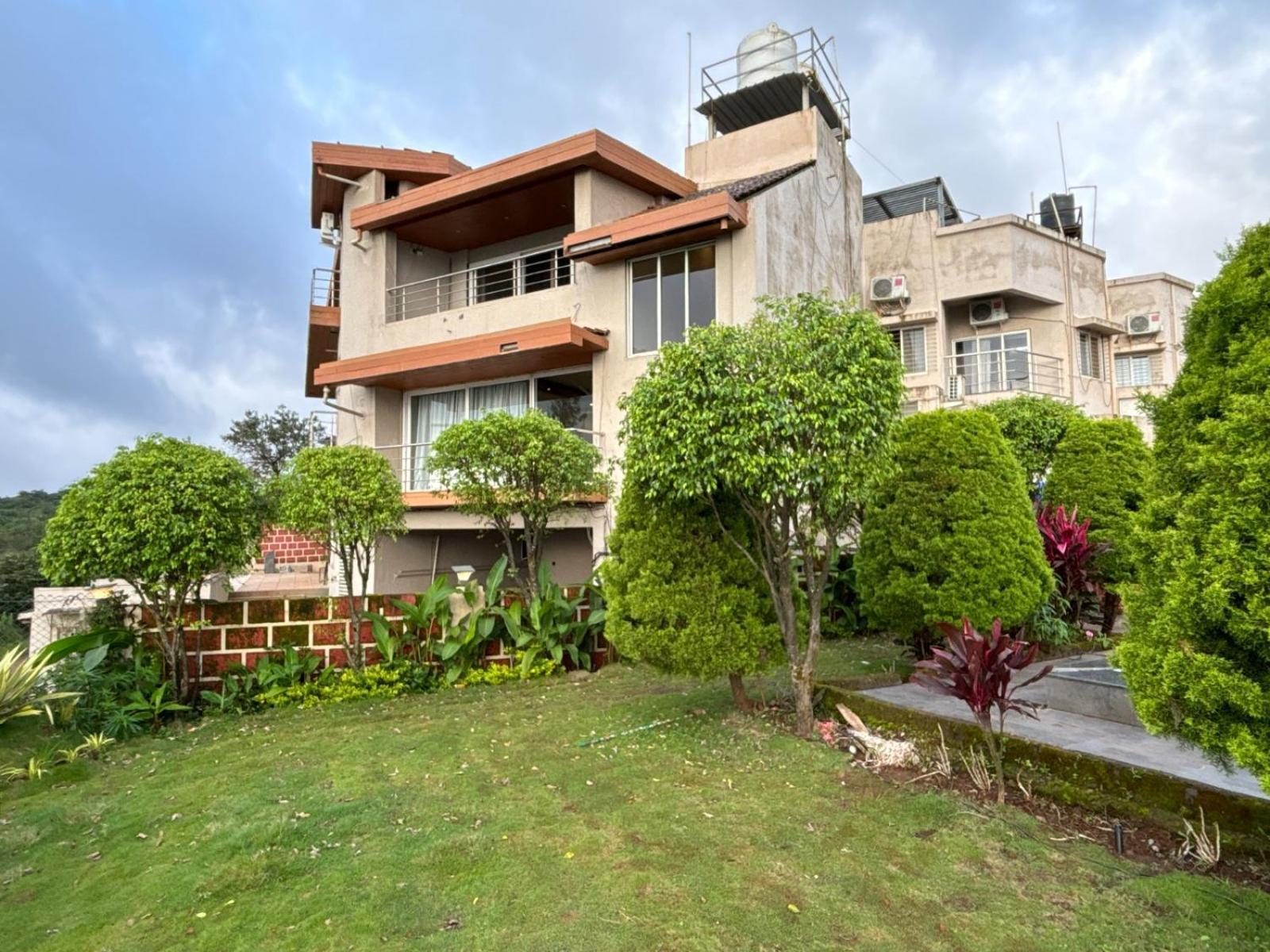 Hillview Rooms By 29 Bungalow Panchgani Exterior foto