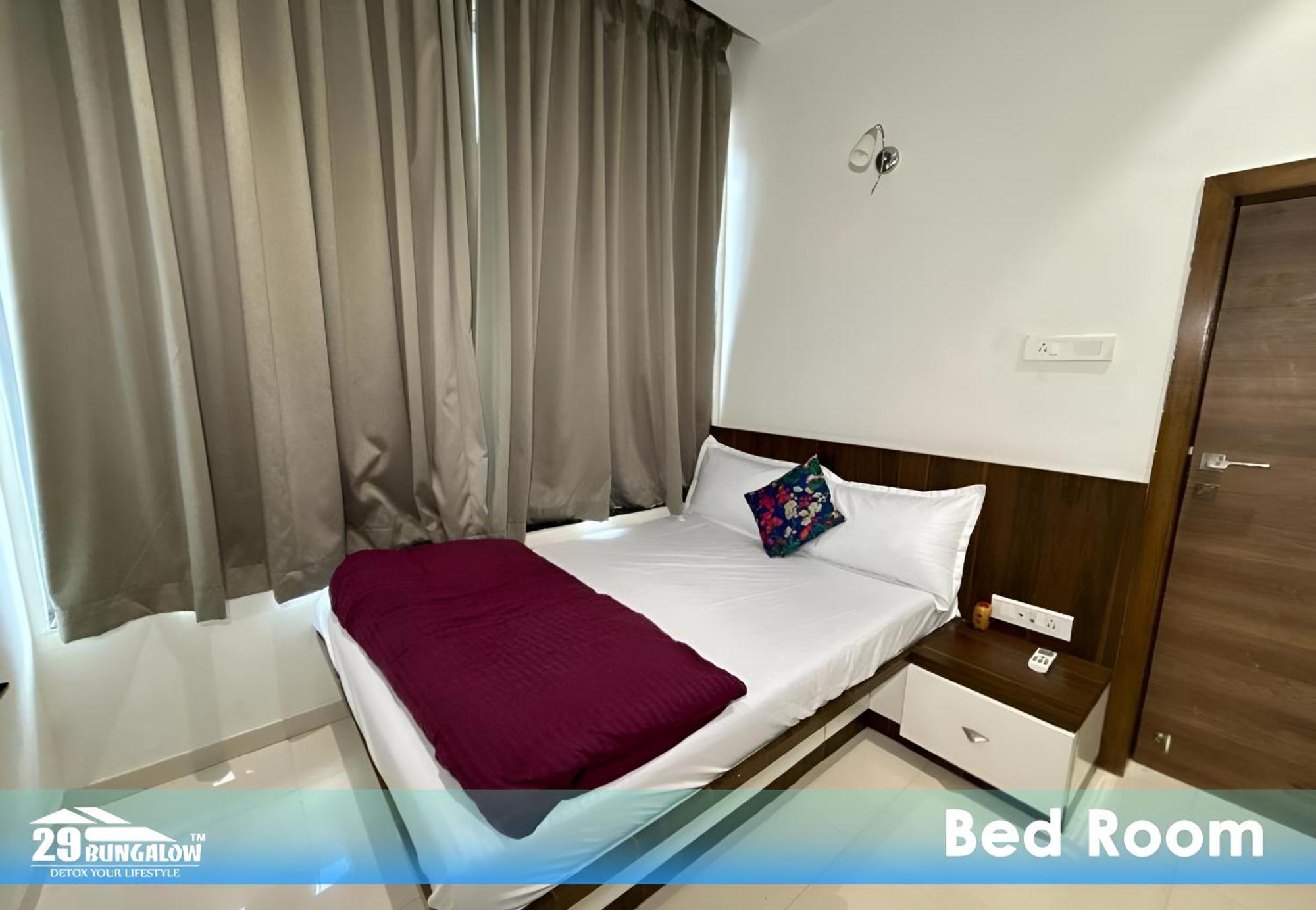 Hillview Rooms By 29 Bungalow Panchgani Exterior foto