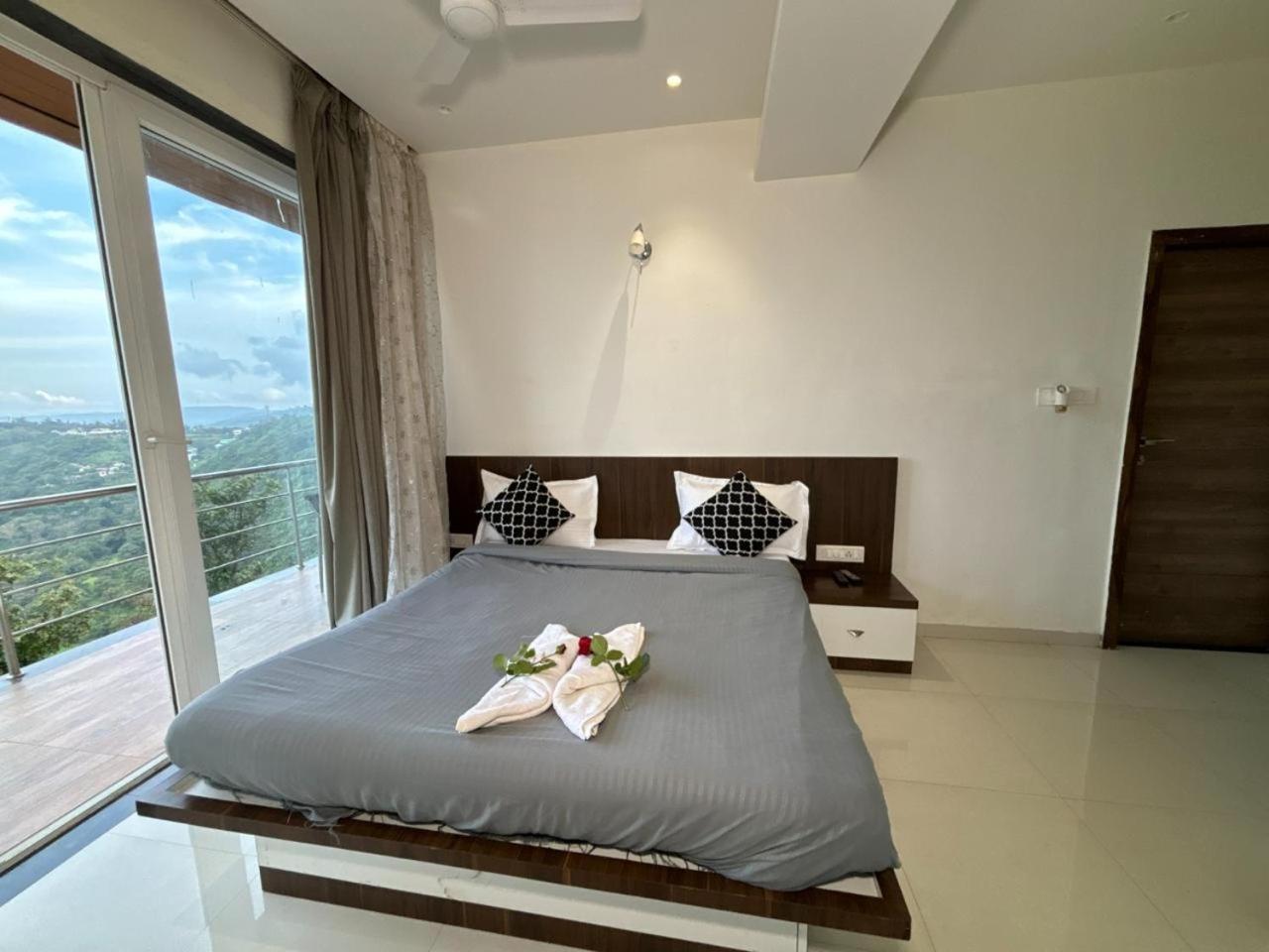 Hillview Rooms By 29 Bungalow Panchgani Exterior foto